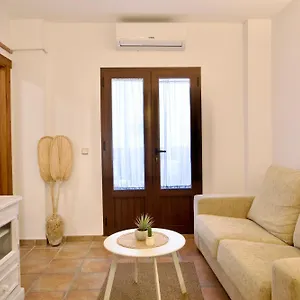 https://nueva-33-apartamentos-en-el-centro-de.es-andalucia.com